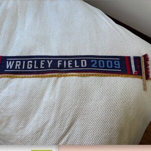 Chicago Cubs Winter Scarf: NFL NHL Scarf, 2009 Winter Classic